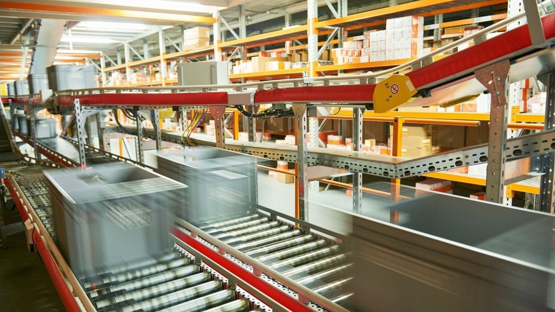 inotec foto van Barcode RFID containerbeheer lopende band