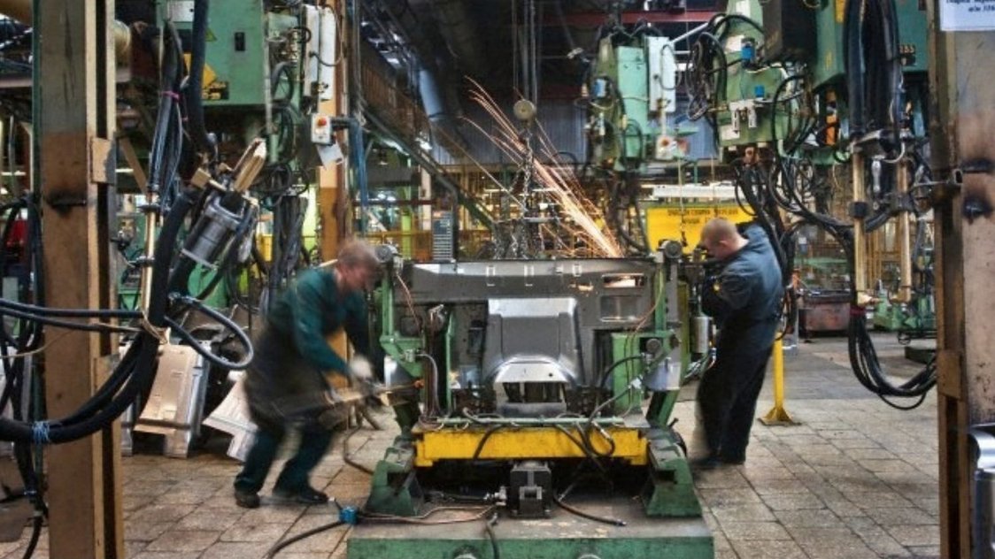 foto van inotec barcode rfid automotive productielijn